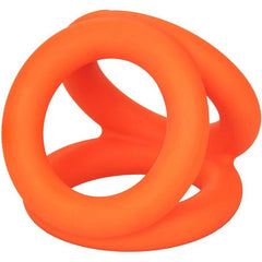 Triple anneau Alpha Liquid Silicone Tri-Ring orange – CalExotics — produit seul sur fond blanc