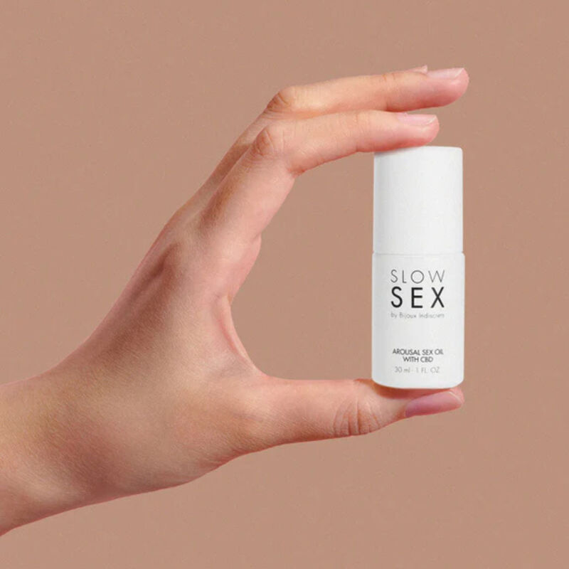 Huile de massage Slow Sex au CBD 30 ml – Bijoux Slow Sex – vue 3